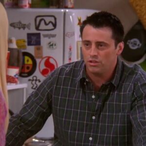 Matt LeBlanc di Friends paparazzato mentre fa la spesa. È irriconoscibile!