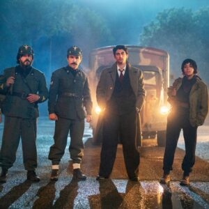 Rapiniamo il Duce, la recensione: il film di Renato De Maria con Matilda De Angelis e Pietro Castellitto