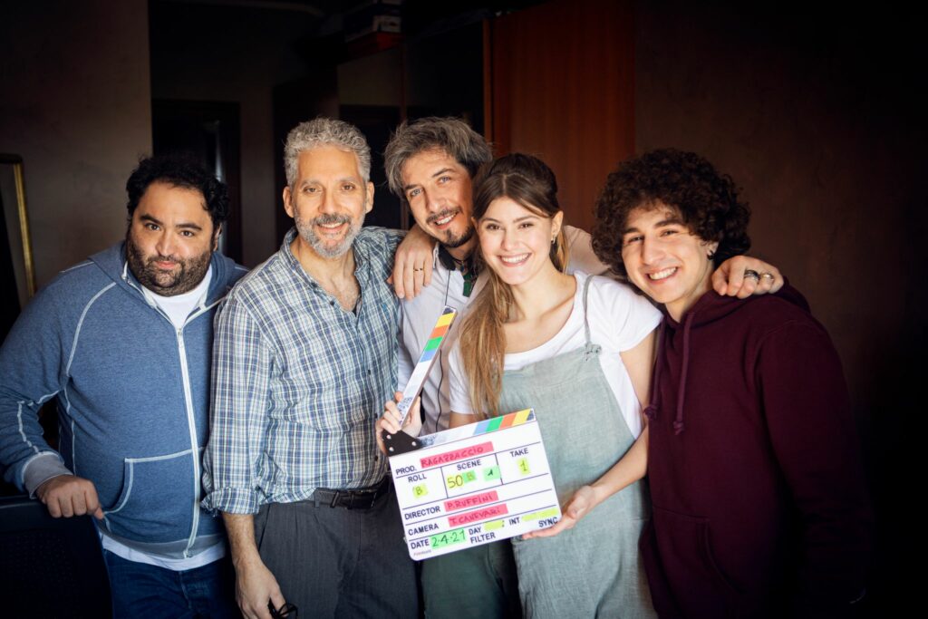Ragazzaccio: il nuovo film di Paolo Ruffini con Giuseppe Fiorello, Massimo Ghini, Sabrina Impacciatore 