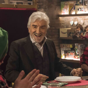 Io sono Babbo Natale: trama, cast e curiosità del film con Gigi Proietti e Marco Giallini