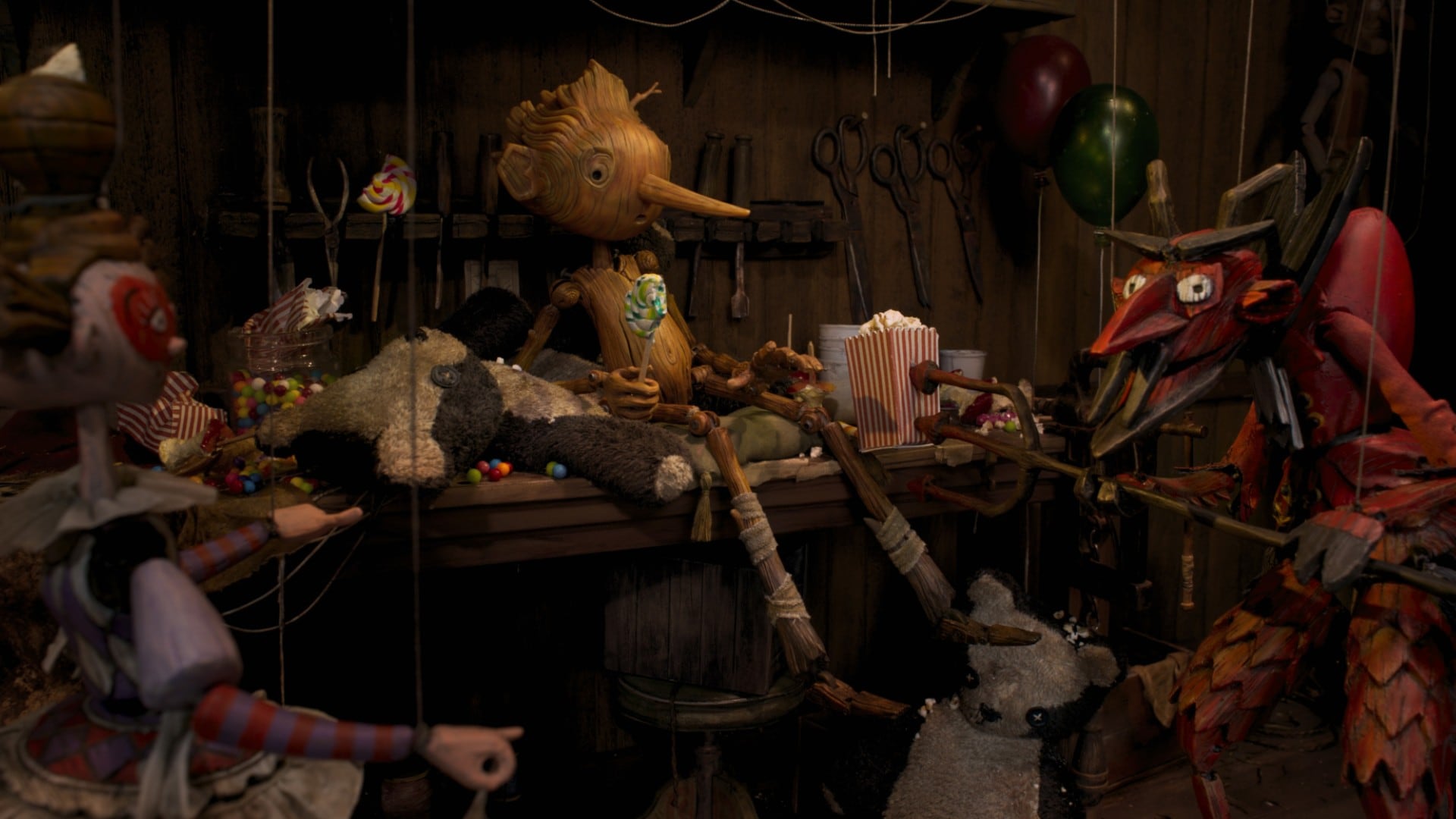 Pinocchio di Guillermo del Toro recensione