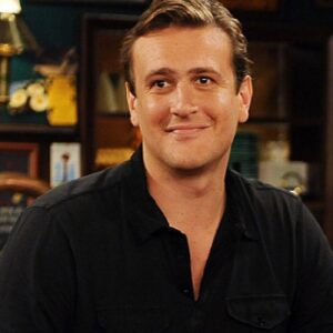 Jason Segel potrebbe avere un cameo in How I Met Your Father? Risponde il diretto interessato!