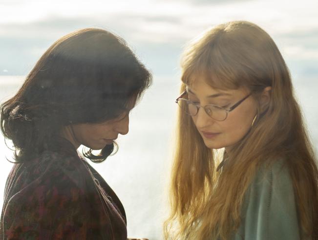 L'amica geniale 4: Alba Rohrwacher e Irene Maiorino nella prima immagine della nuova stagione 1 l'amica geniale