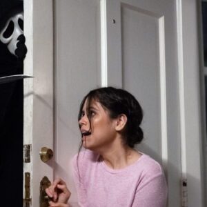 Scream 7: il nuovo regista spiega perché i precedenti registi hanno abbandonato il progetto