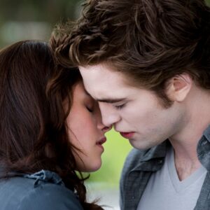 Twilight, in sviluppo una serie tv dalla saga fantasy di Stephenie Meyer