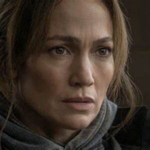 Atlas: Jennifer Lopez è l’ancora di salvezza per l’umanità nel trailer del film di Netflix