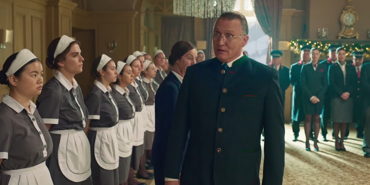 The Palace: la prima clip del nuovo film di Roman Polanski 1 the palace