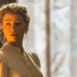 Amber Heard, l’attrice torna davanti la macchina da presa nel nuovo trailer ufficiale di In The Fire