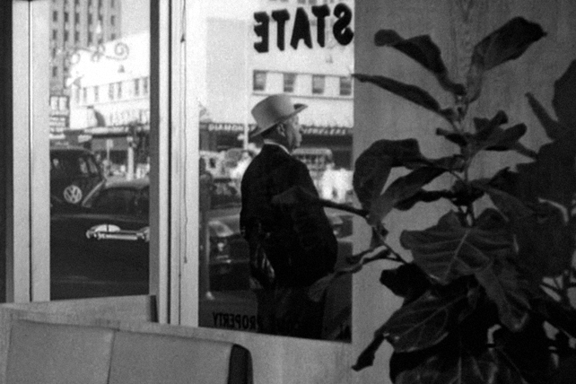 psycho hitchcock cameo