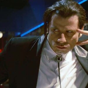 Sanremo 2024, scoppia il caso John Travolta tra il cachet esorbitante e il giallo sulla pubblicità occulta