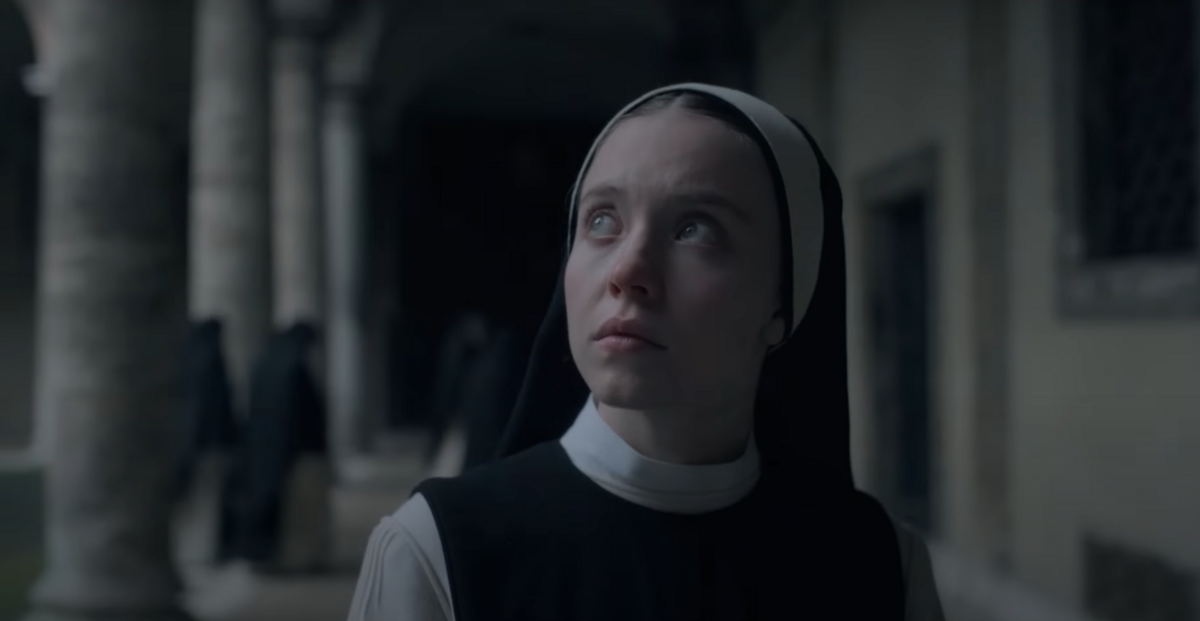 Immaculate il nuovo horror con Sydney Sweeney supera Tutti Tranne Te