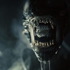 Alien: Pianeta Terra, nel nuovo teaser trailer gli Xenomorfi invadono la scena e attaccano il protagonista