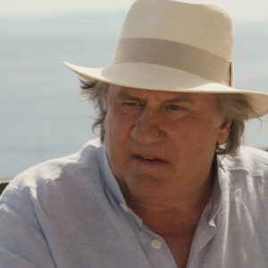 Gérard Depardieu a processo per stupro in un tribunale penale