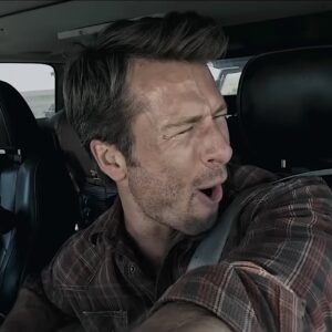 Twisters: Glenn Powell rende omaggio a Bill Paxton