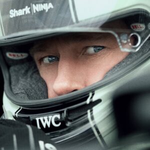 F1, Brad Pitt è al posto di guida nel primo sguardo al prossimo film del regista di Top Gun: Maverick