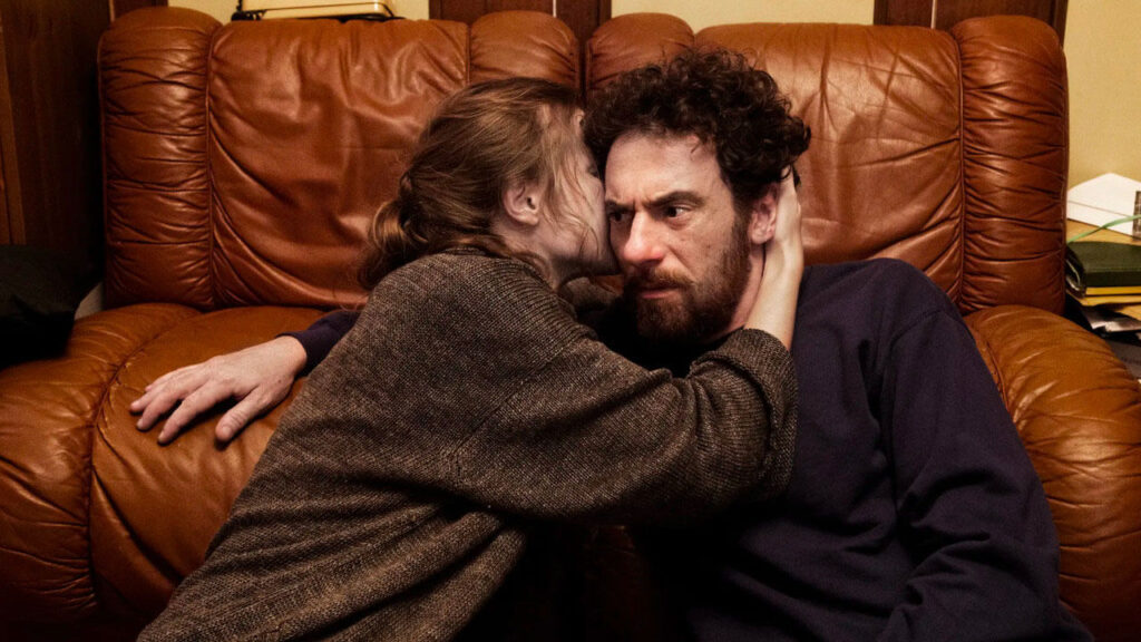 Confidenza: la spiegazione del finale del film di Daniele Luchetti con Elio Germano