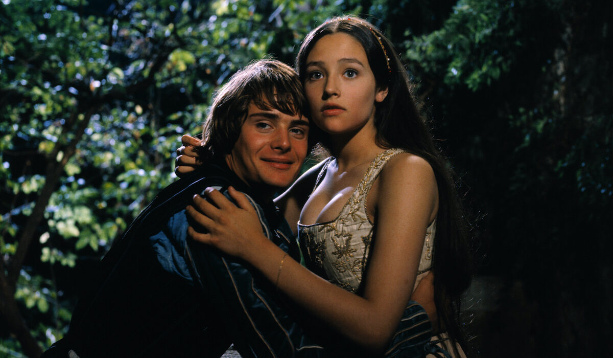 Olivia Hussey, muore a 73 anni la star di Romeo e Giulietta e Black Christmas 1 olivia hussey