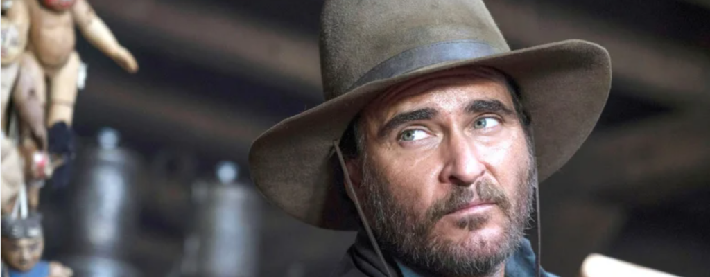 Eddington: Pedro Pascal e Joaquin Phoenix nella prima immagine del film di Ari Aster