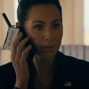 Emily in Paris: Minnie Driver nel cast della quinta stagione