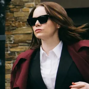 Bugonia: Il trailer del nuovo film di Yorgos Lanthimos con Emma Stone