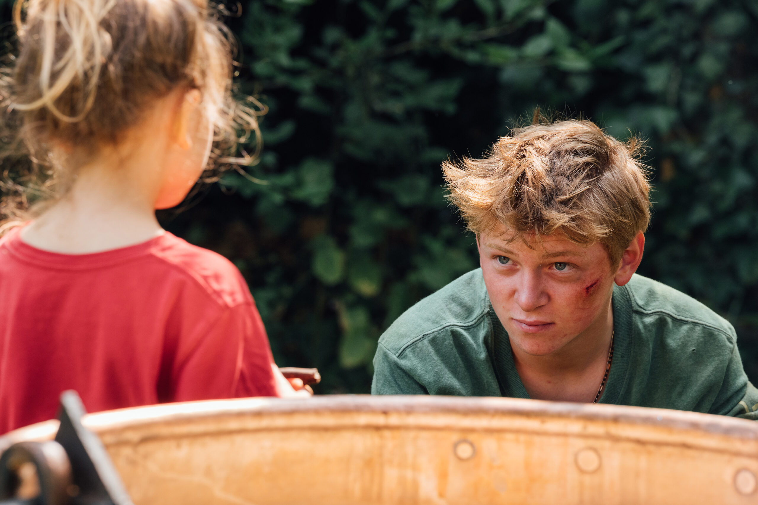 Tutto in un’estate: recensione del film francese esordio alla regia di Louise Courvoisier 1 Tutto in un'estate recensione2