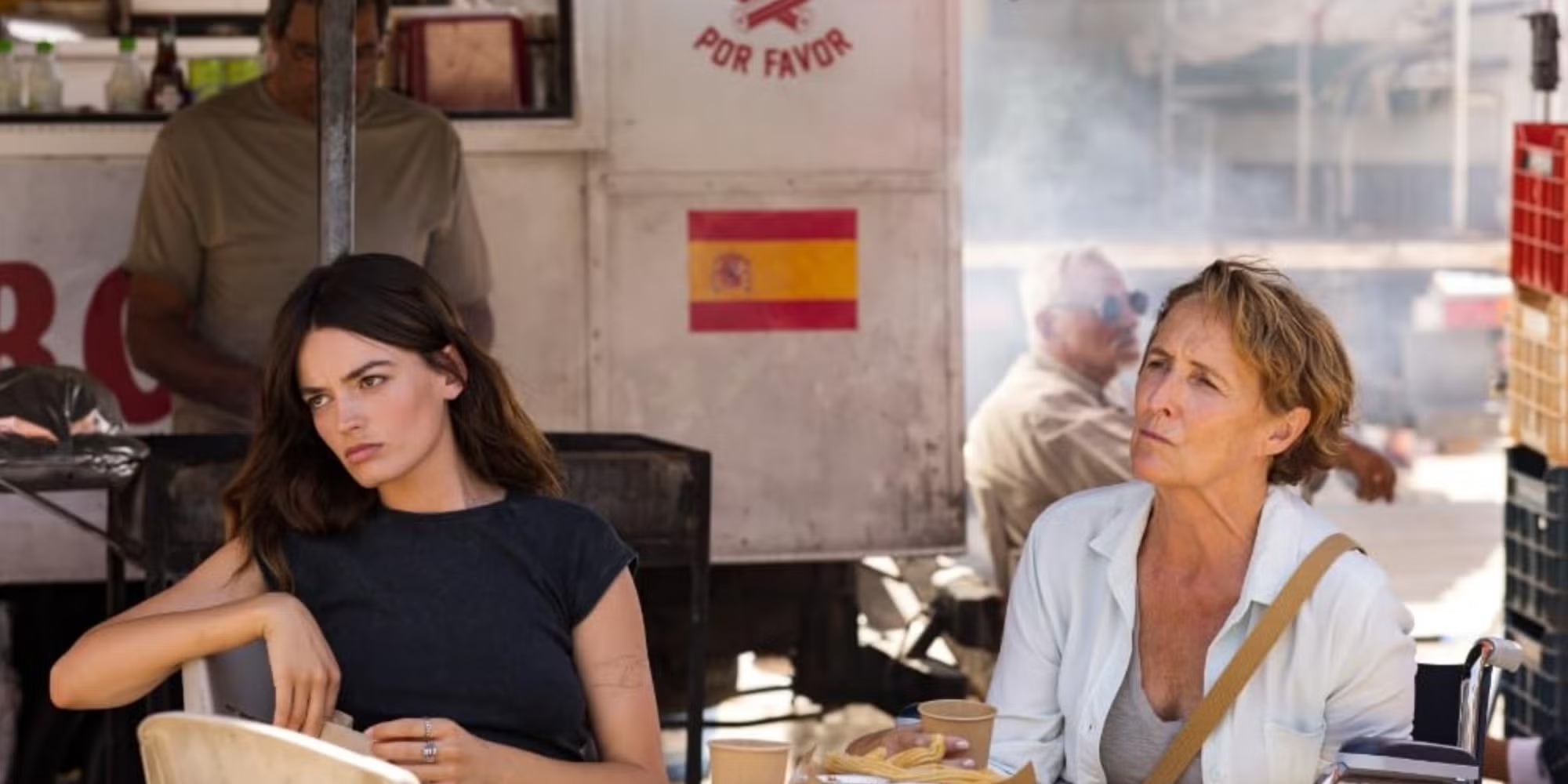 Hot Milk: recensione del film con Fiona Shaw ed Emma Mackey disponibile su MUBI 2 Hot Milk recensione