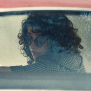 Deep Cuts: Odessa A’zion rinuncia al film dopo le polemiche riguardanti l’etnia del personaggio